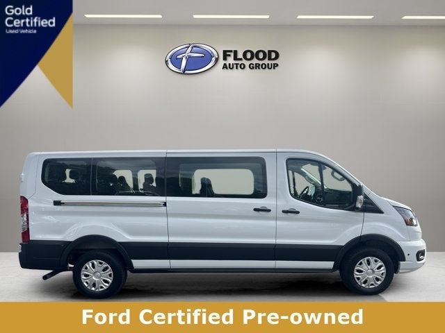 2025 Ford Transit Passenger Wagon XLT