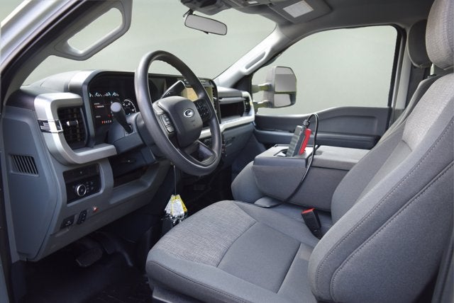 2024 Ford Super Duty F-600 DRW Base