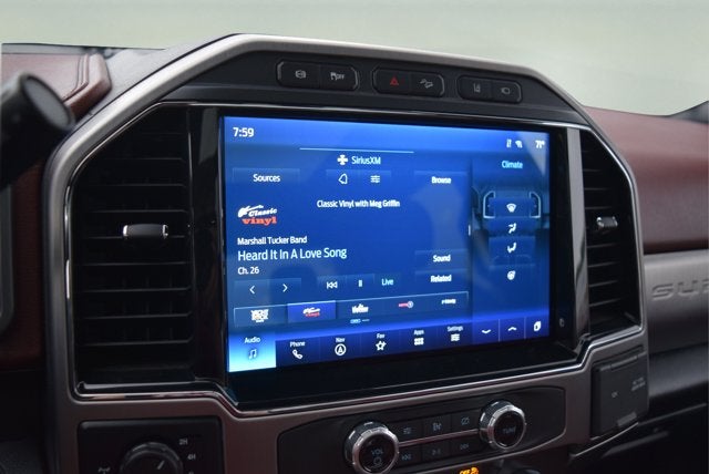 2022 Ford Super Duty F-350 SRW Platinum