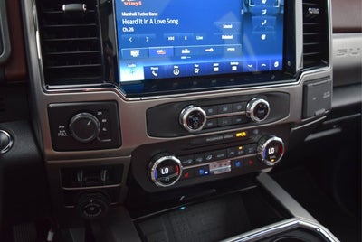 2022 Ford Super Duty F-350 SRW Platinum