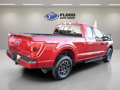 2022 Ford F-150 Base