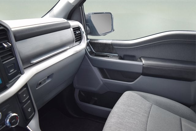 2023 Ford F-150 Lightning XLT