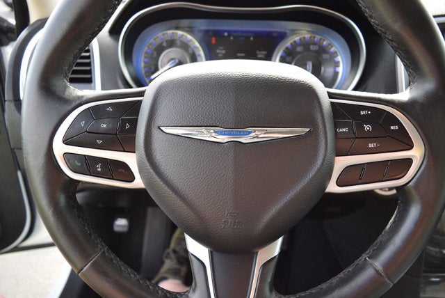 2020 Chrysler 300 Touring