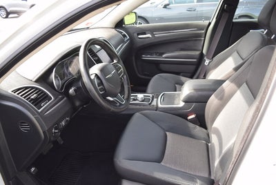 2020 Chrysler 300 Touring
