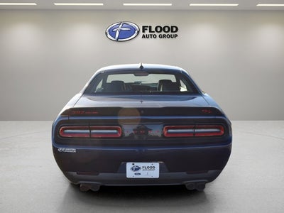 2016 Dodge Challenger 392 Hemi Scat Pack Shaker