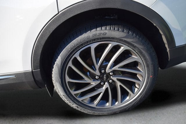 2020 Lincoln Nautilus Reserve