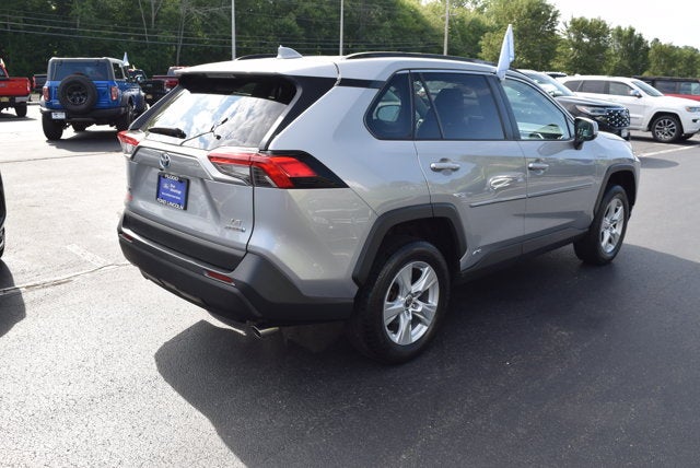 2021 Toyota RAV4 Hybrid LE