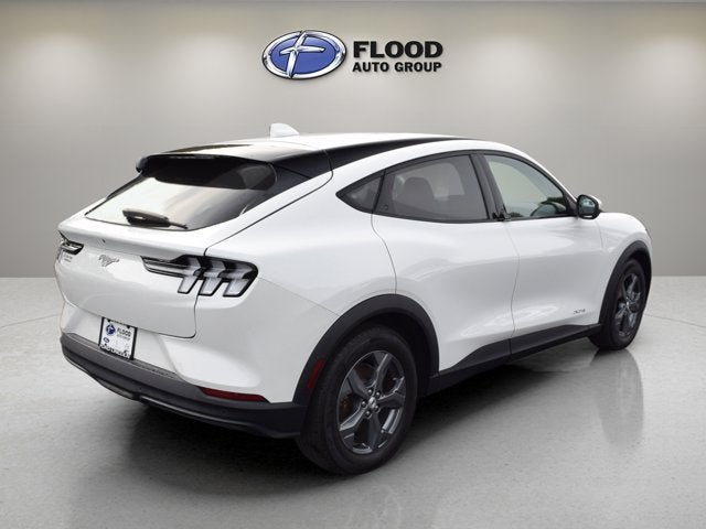 2022 Ford Mustang Mach-E Select