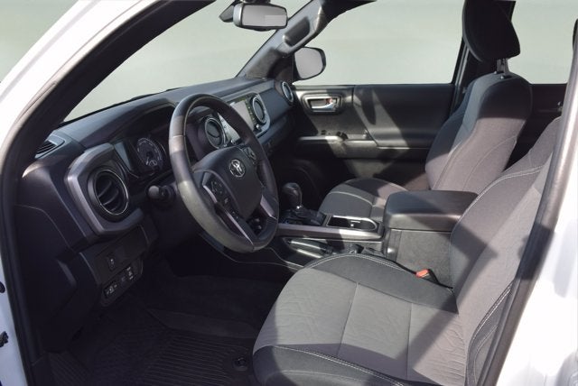 2022 Toyota Tacoma 4WD TRD Off-Road V6