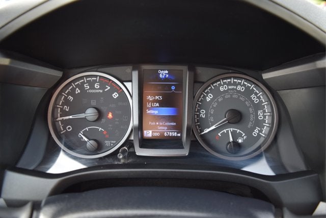 2022 Toyota Tacoma 4WD TRD Off-Road V6