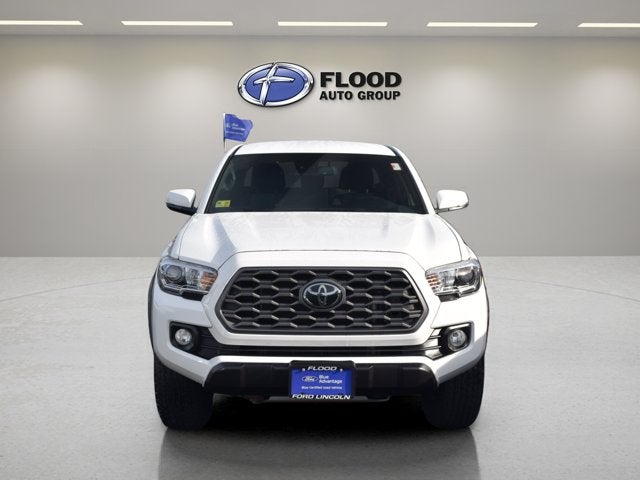 2022 Toyota Tacoma 4WD TRD Off-Road V6