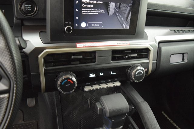 2025 Toyota Tacoma 4WD SR5