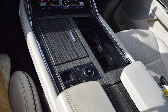 2022 Lincoln Navigator Black Label