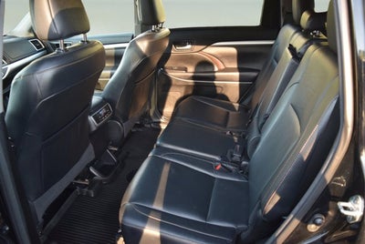 2018 Toyota Highlander Sport