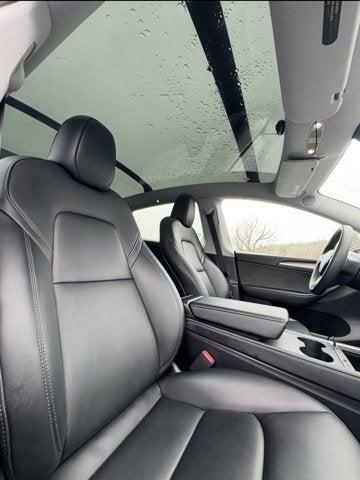 2023 Tesla Model Y Base