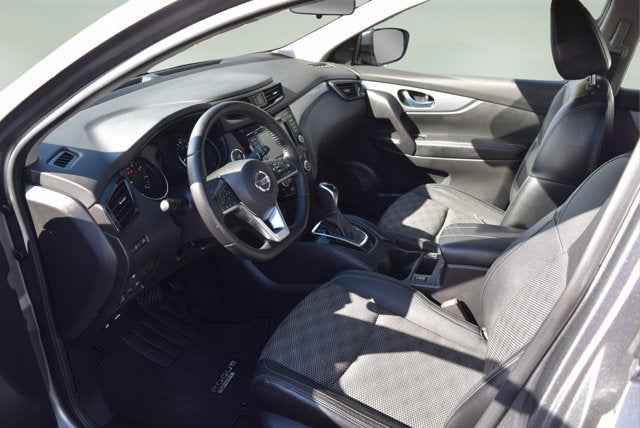 2020 Nissan Rogue Sport SV