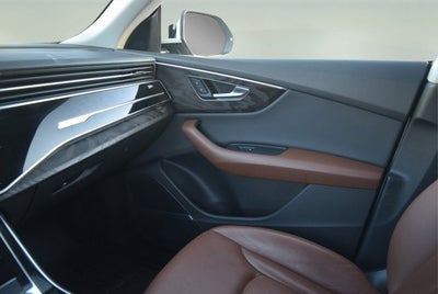 2021 Audi Q8 Premium Plus