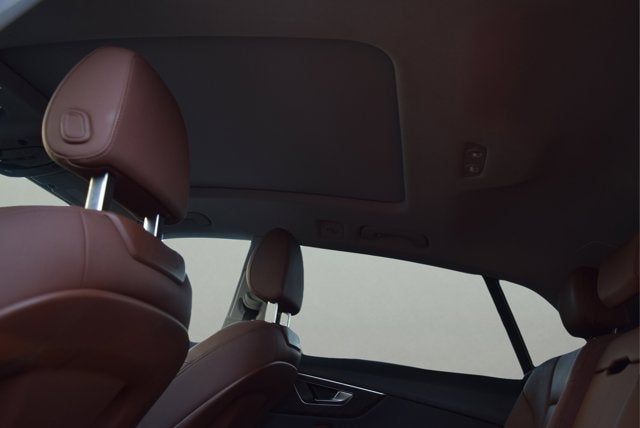 2021 Audi Q8 Premium Plus