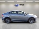2018 Volvo S60 Cross Country T5