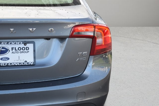 2018 Volvo S60 Cross Country T5