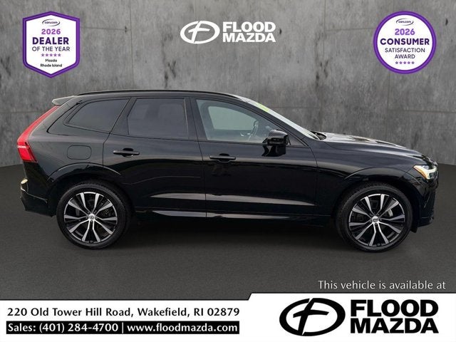 2024 Volvo XC60 Plus Dark Theme