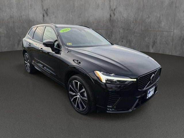 2024 Volvo XC60 Plus Dark Theme